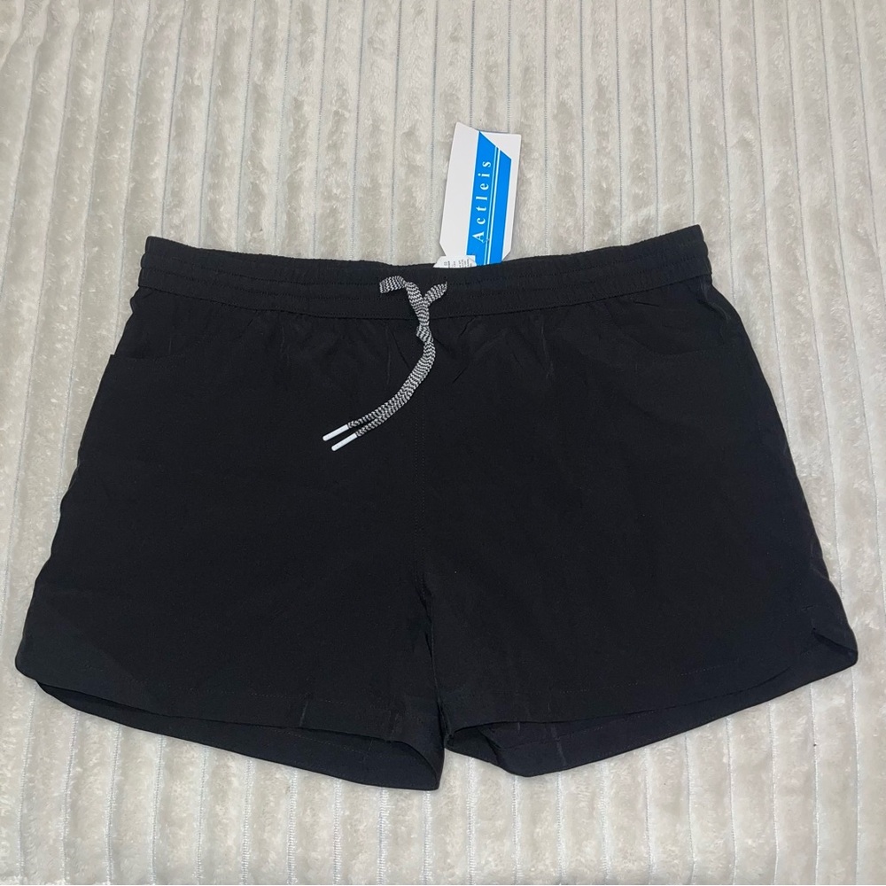Women’s Actleis Black Athletic Board Shorts • 2XL